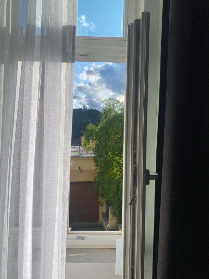 Four Rooms Carlsbad Authentic Karlovy Vary Dış mekan fotoğraf