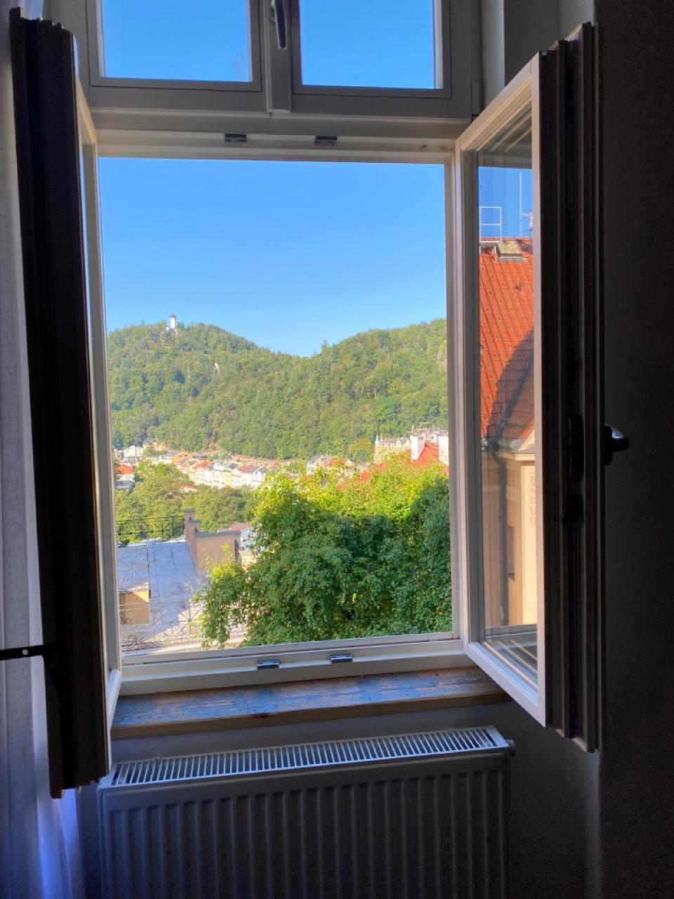 Four Rooms Carlsbad Authentic Karlovy Vary Dış mekan fotoğraf